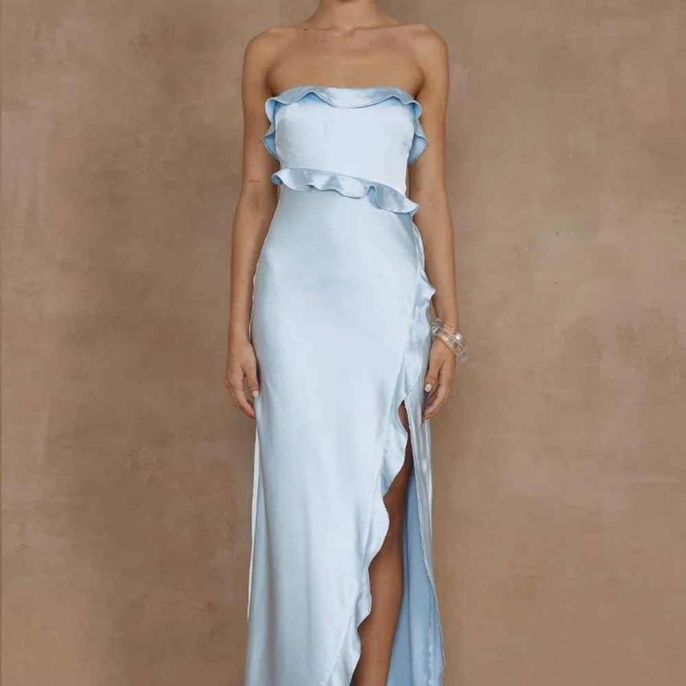 Chic Strapless Light Blue Ruffle Dress